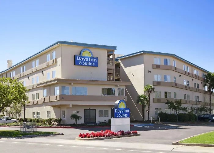 Days Inn & Suites By Wyndham Rancho Cordova